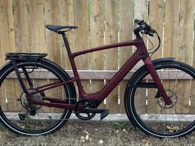 Mint! 2026 Specialized Turbo Vado SL 2 6.0 EQ Carbon - Size Large