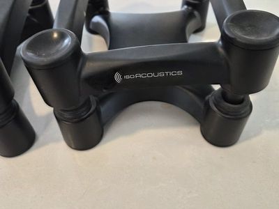 IsoAcoustics Studio Monitor Isolation Stands - Pair