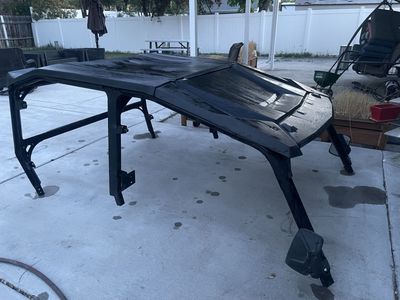 Polaris General Rooftop with Roll Cage