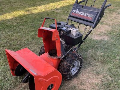 Ariens ST824 Snow Blower with Chains