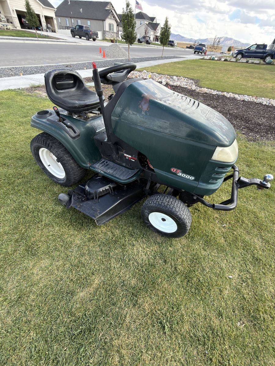 Craftsman GT3000 Lawn Mower Tractor - Kohler 23 HP V-Twin