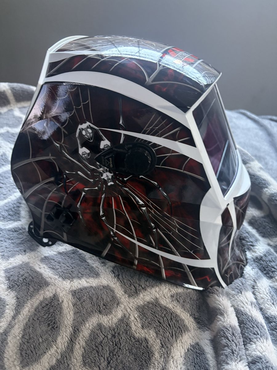 Welding hood/ helmet auto darkening