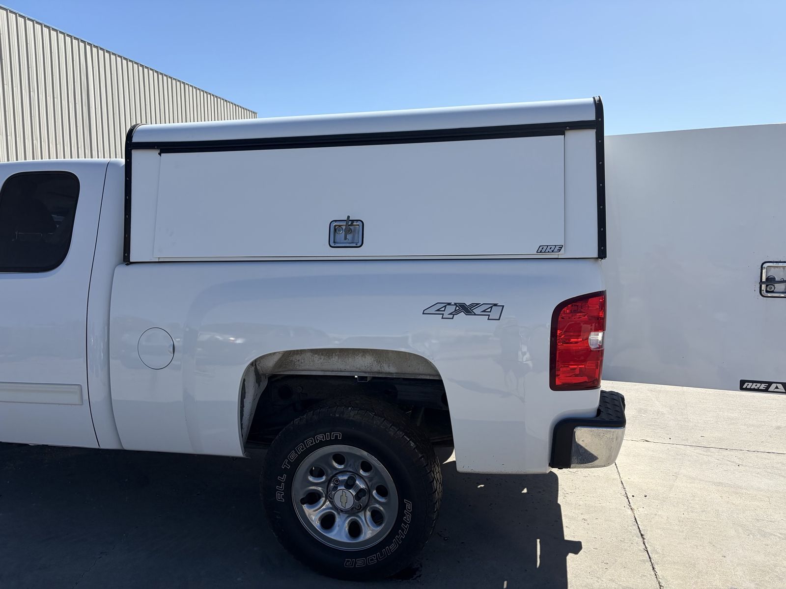 ARE DCU Truck Cap/Topper for 6.5 Bed - White Aluminum, Secure Storage