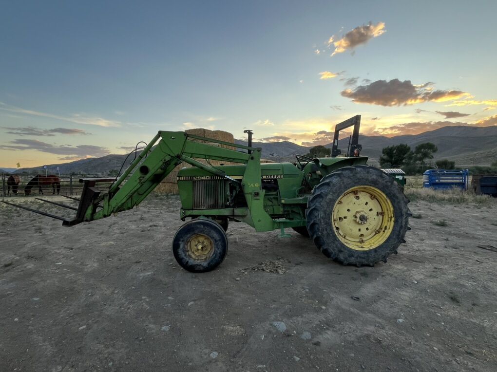 2940 John Deere Tractor
