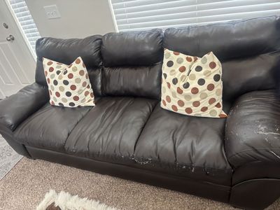 Sofa’s for free