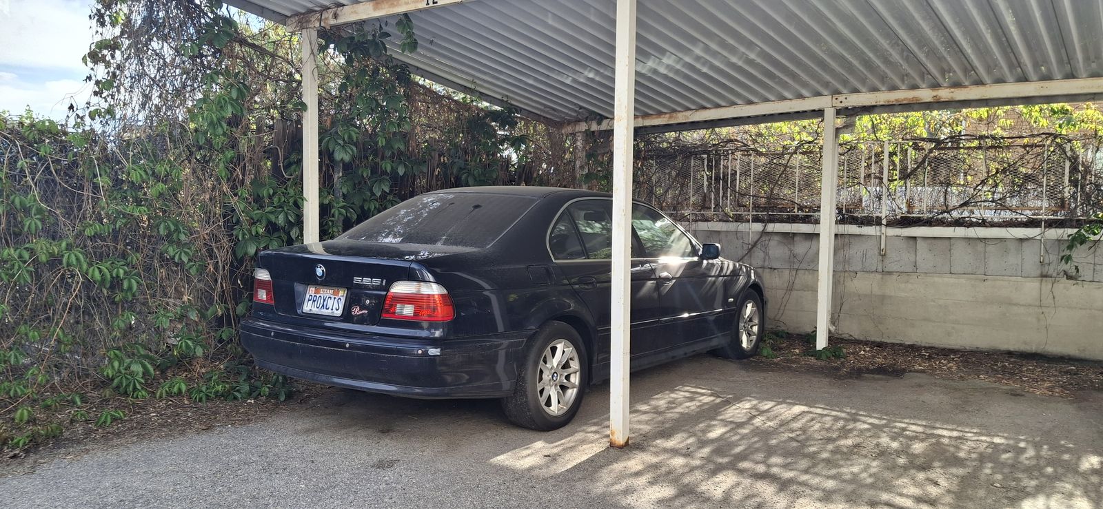2003 BMW 5 Series 525i