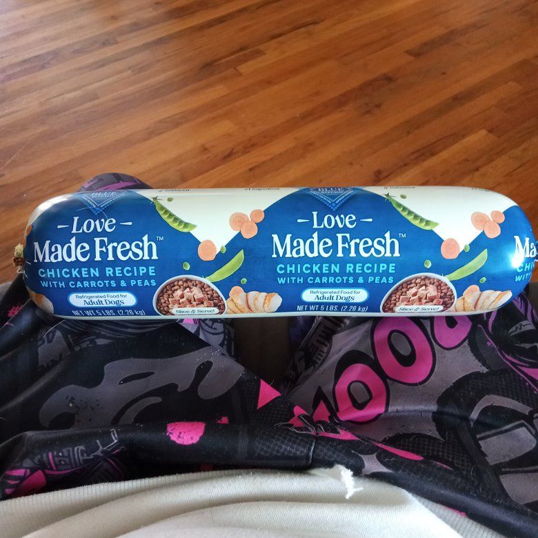 5lb log Blue Buffalo Dod Food for sale $5