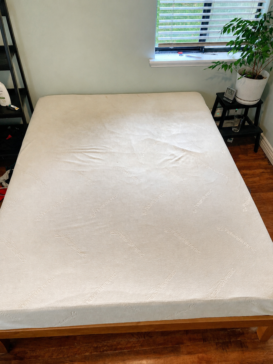 FREE Queen Tempur-Pedic Mattress – 8" Thick