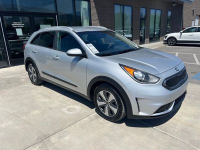 2017 Kia Niro LX