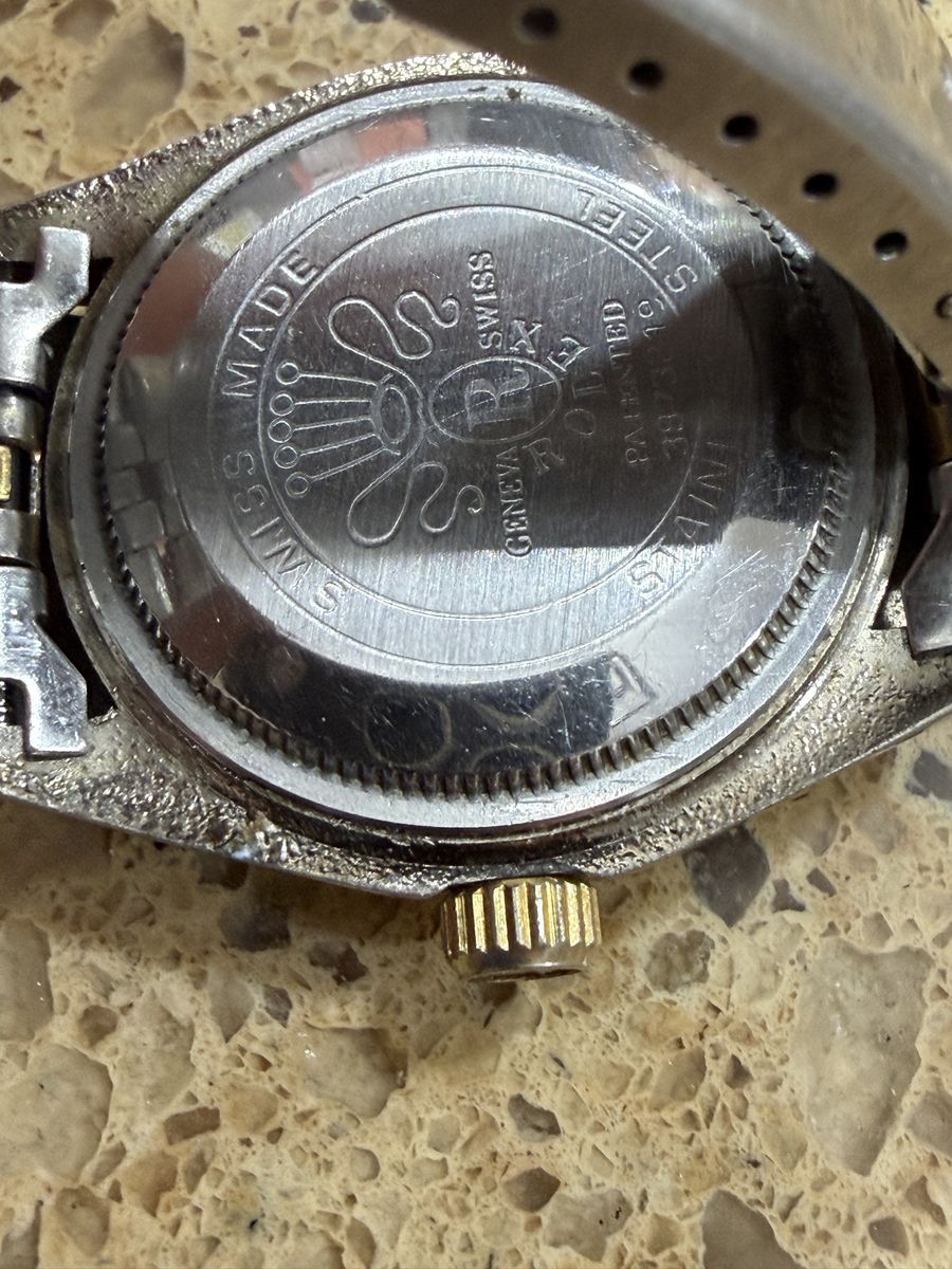 Main image 4