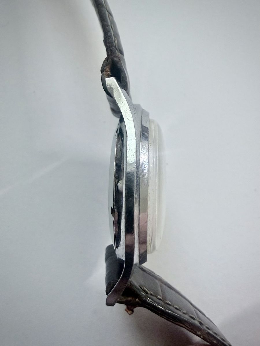 Main image 4