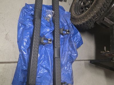 jku factory jeep branded running boards