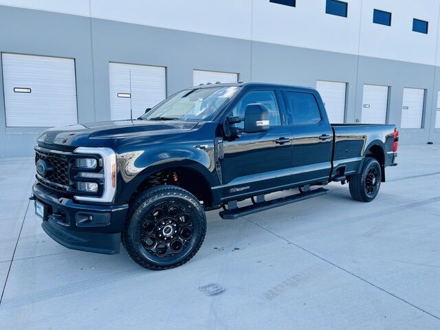 2026 Ford F-350 Super Duty XLT