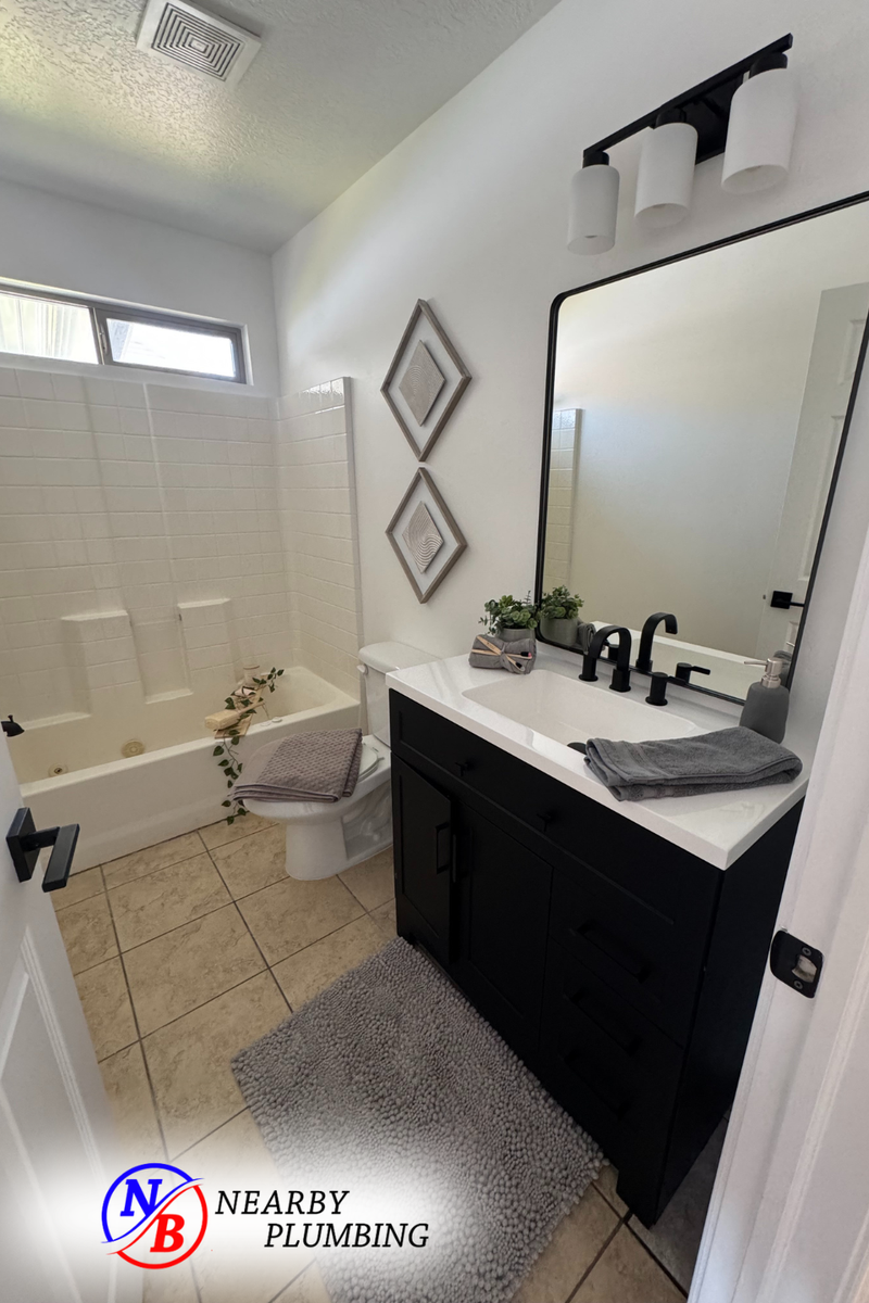 Main image 3