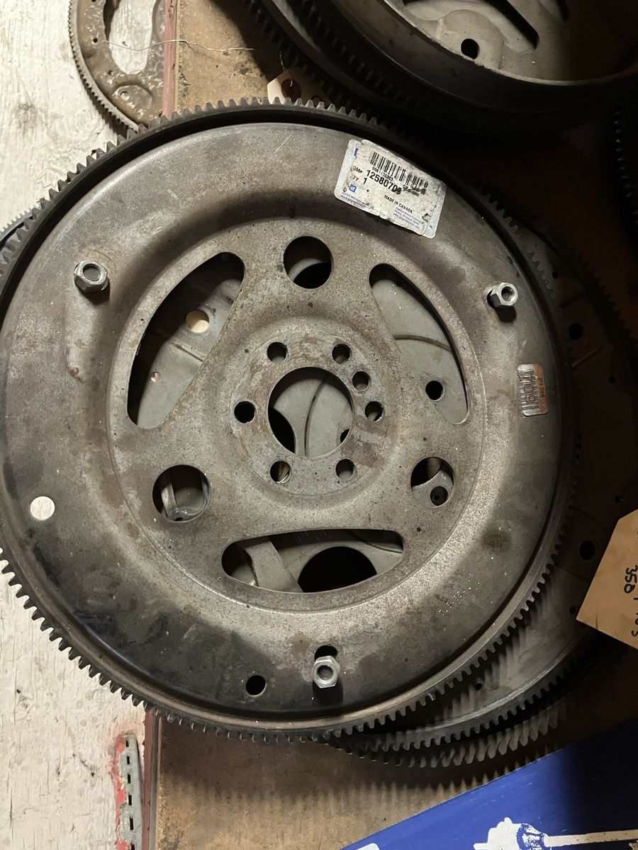 Original Equipment GM LS1 Flexplate #12580709 For GM LS-series Engines (4.8L, 5.3L, 6.0L, and 6.2L)