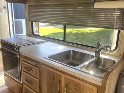 Just the right size. Alpenlite 25’ 5th wheel