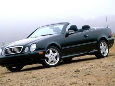 ,
2001 Mercedes-Benz CLK 320 convertible