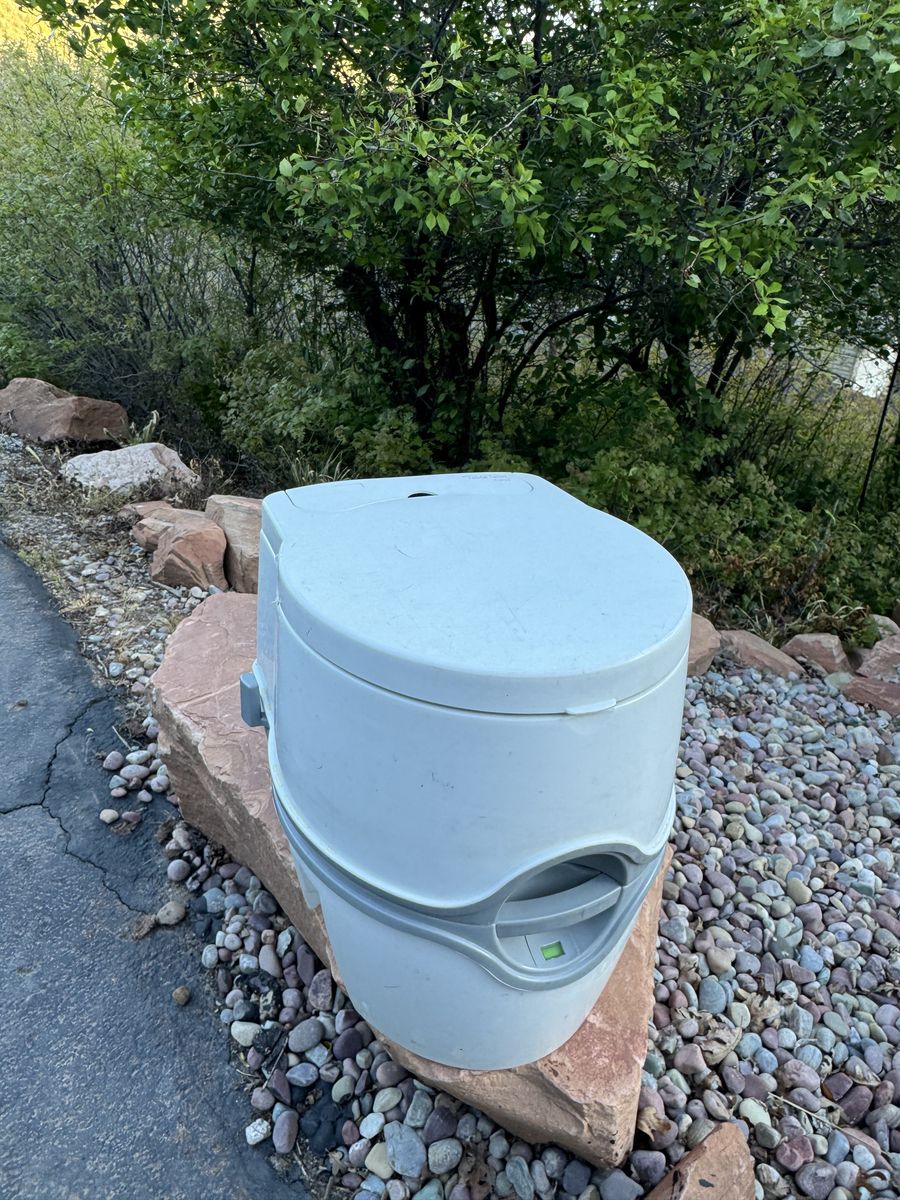Thetford Curve Porta Potti