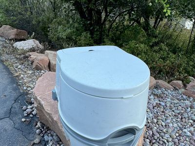 Thetford Curve Porta Potti