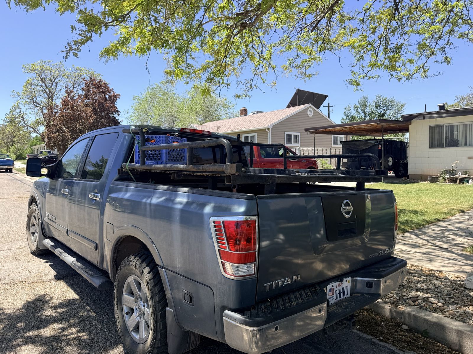 Hunting dog box