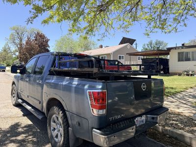 Hunting dog box