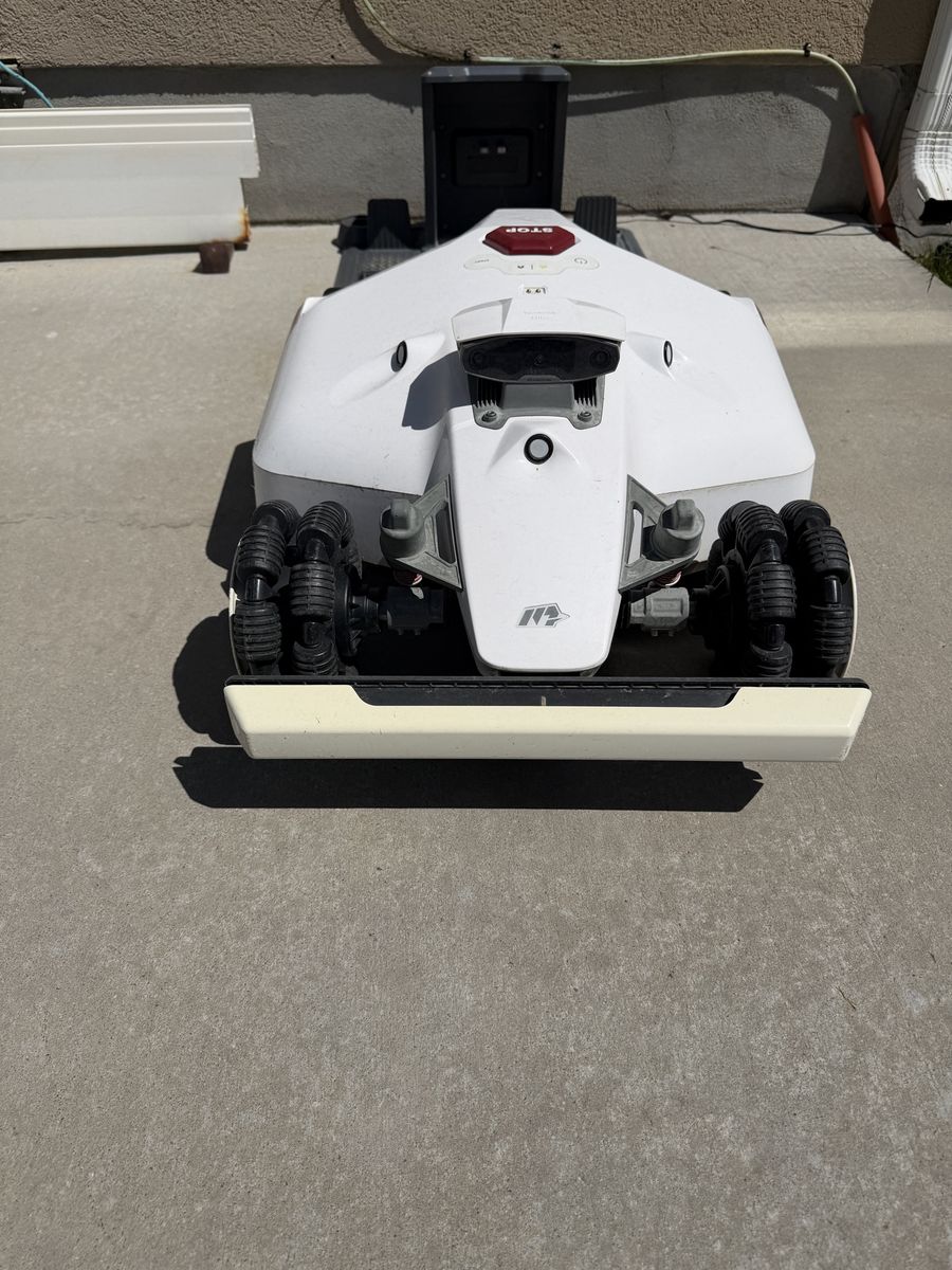 Main image 5