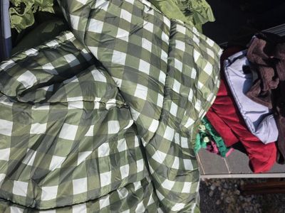 4 sleeping bags