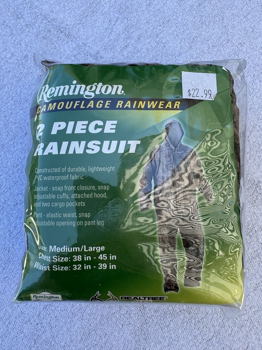 Remington camouflage rainwear size medium to large New!