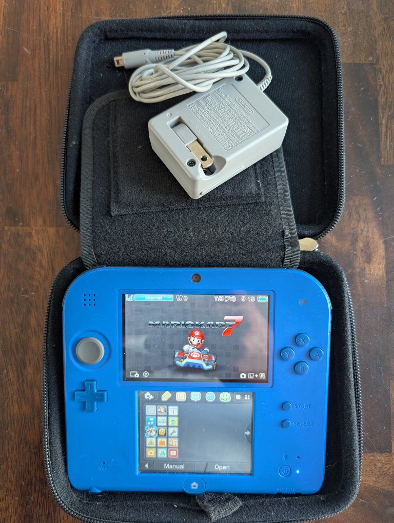 Nintendo 2DS Blue Handheld Console w/ Charger & Case, Mario Kart 7 Pre-Installed