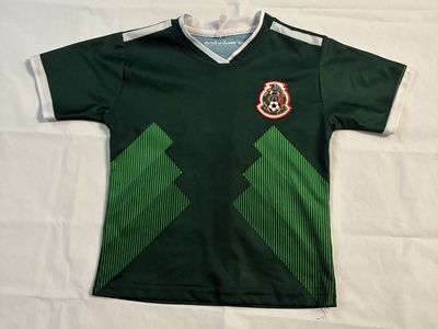 2018 Mexico National Team Home Soccer Jersey Youth Size 4