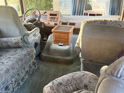 Fleetwood Bounder motorhome $6,500 OBO