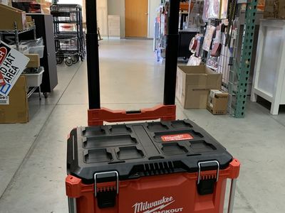 Shop Milwaukee PACKOUT 22 in. Rolling Modular Tool Box Low Profile Handle