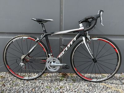 Scott CR1 Carbon Road Bike - Shimano Tiagra 4600
