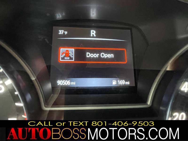 Main image 25