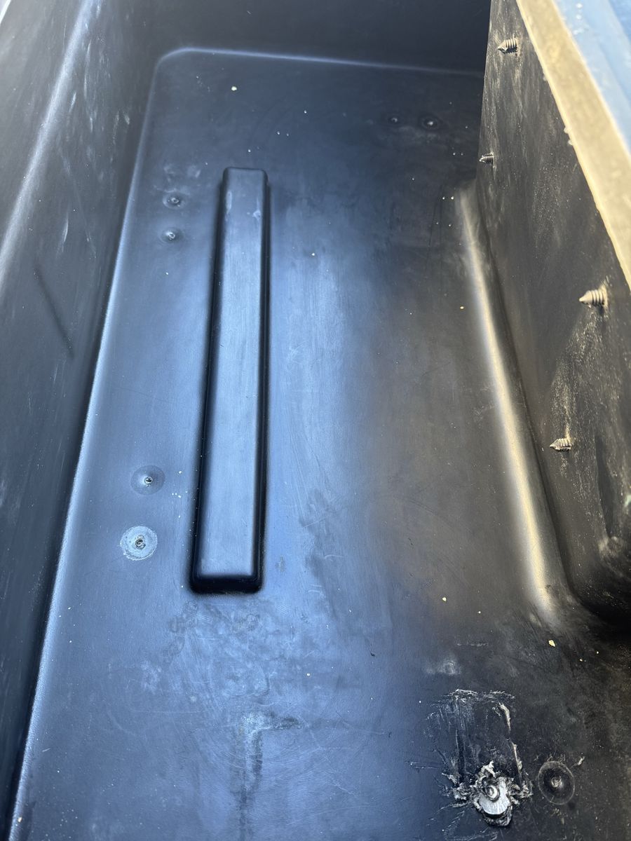 Main image 7
