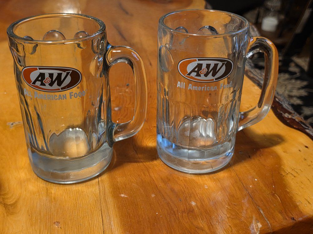 vintage pair of Sturdy A&W Mugs glassware
