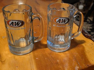 vintage pair of Sturdy A&W Mugs glassware
