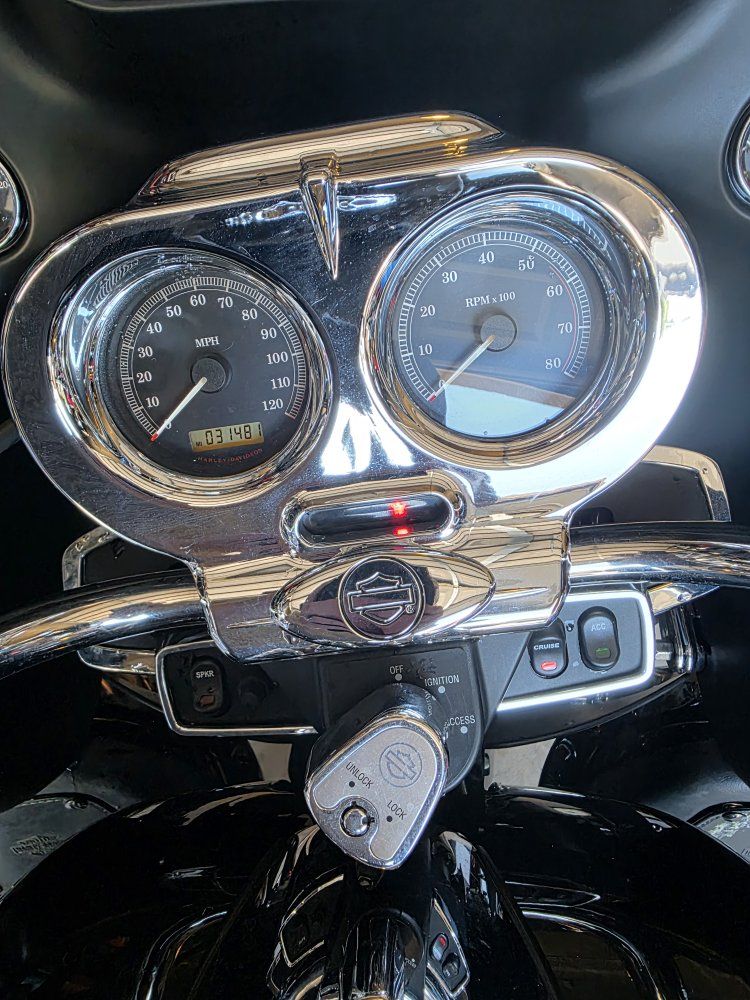 Main image 5