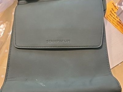 Stampin' Up! Green Crossbody Bag Purse With Adjustable Strap