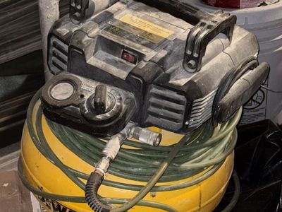 Dewalt Compressor
