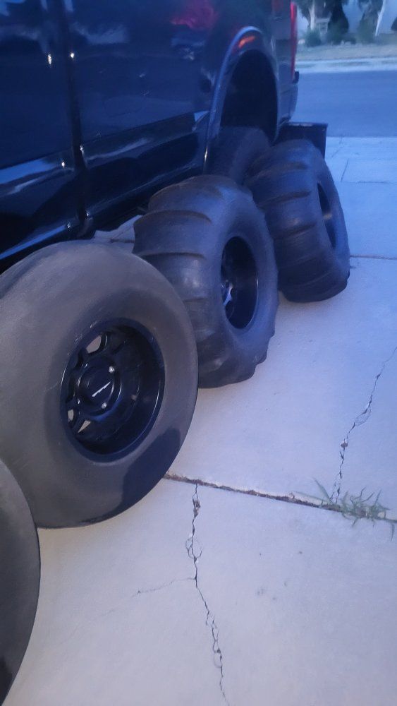 Packard  33x15-15 Ultra Light Tires and 33x13-15 front rough buff & Method race bead grip Wheels , Used