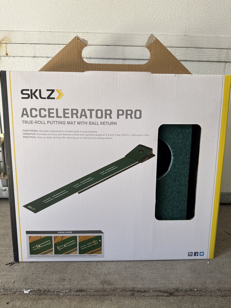 SKLZ Putting Mat With Ball Return