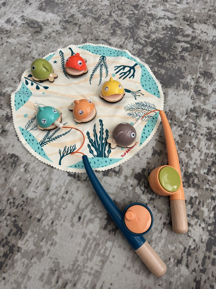 Too bright fishing toys