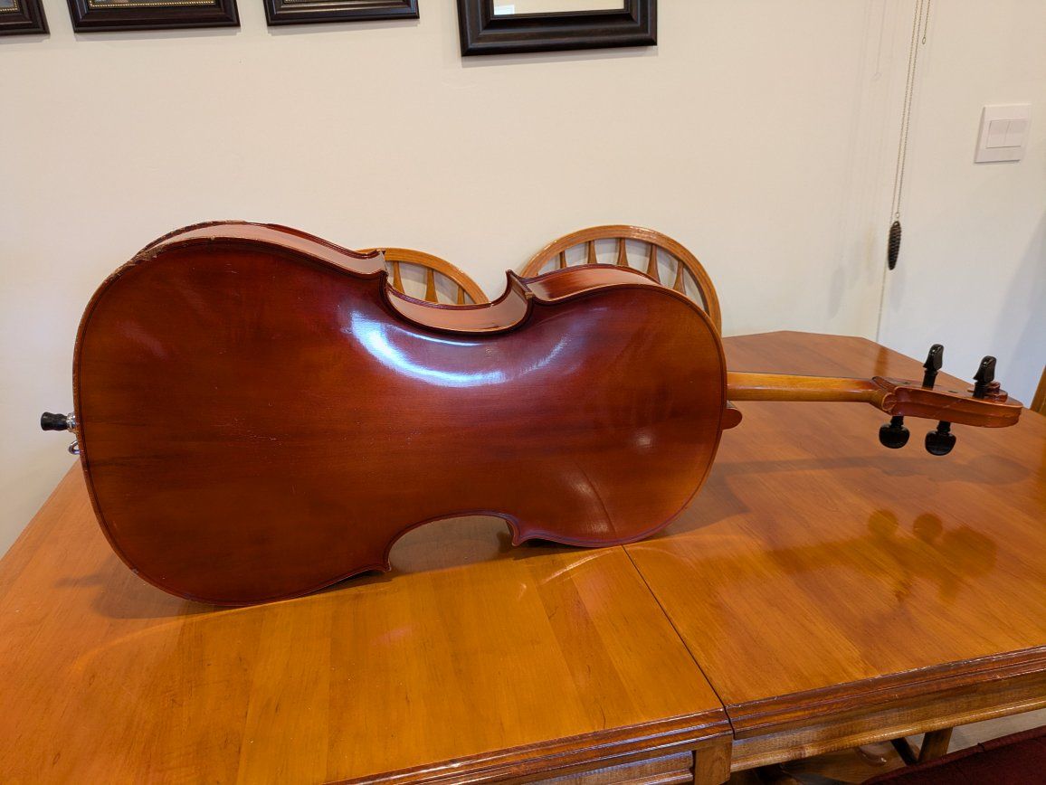 Main image 4