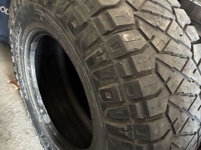 35 x 12.5 R 17 Nitto Trail Grappler