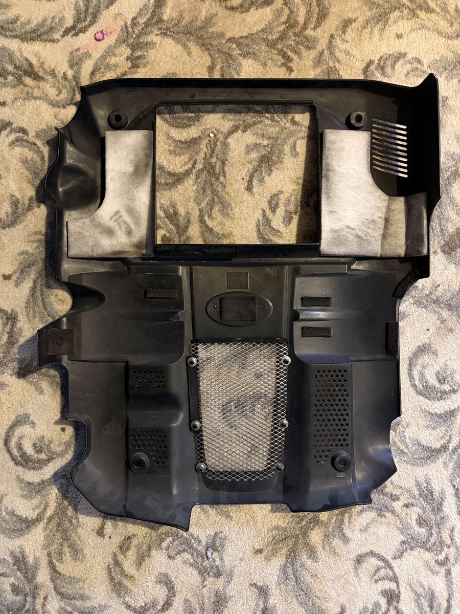 Engine Cover
