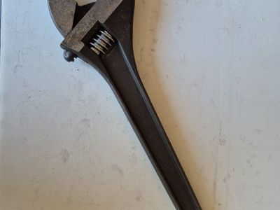 18 Inch Crescent USA Adjustable Wrench Tool