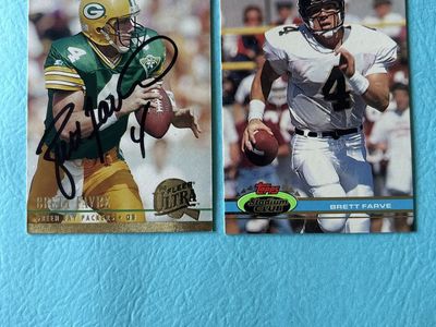Brett Favre Autograph Fleer Ultra Hand Signed & TSC ROOKIE Football Card Green Bay Packers NFL Super Bowl Champions