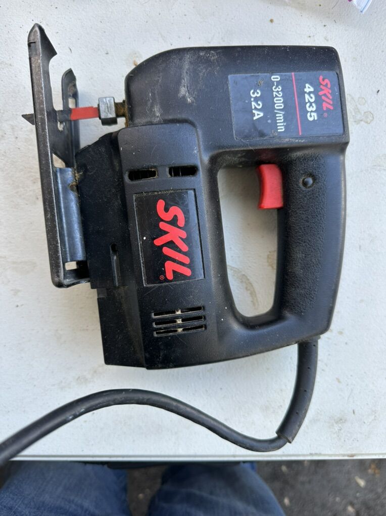 Skil 4235 jigsaw