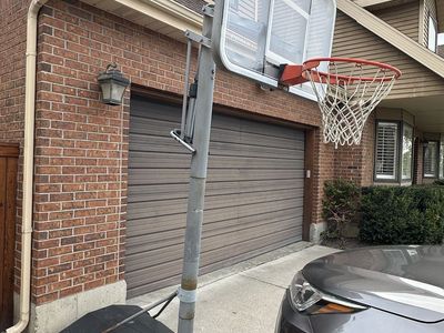 Basketball Standard adjustable mfg Lifetime